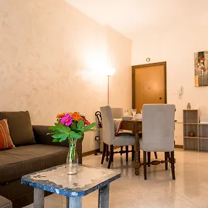 Lorenteggio Balcony Flat Appartamento Milano